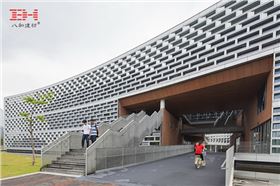 造型鋁單板、格柵、金屬拉伸板-南方科技大學(xué)讀書館08.jpg