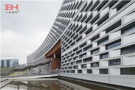 造型鋁單板、格柵、金屬拉伸板-南方科技大學(xué)讀書館07.jpg