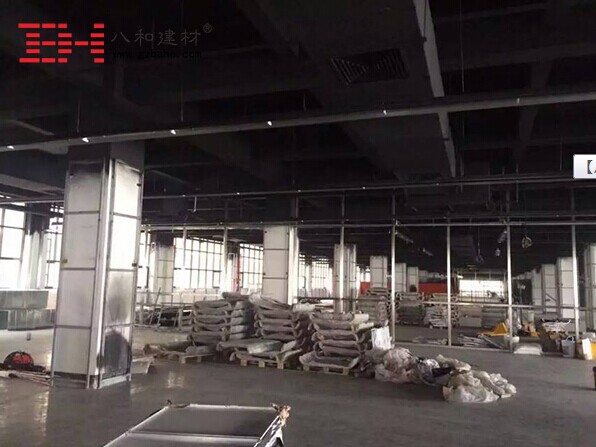 【室內(nèi)鋁單板】與全國領先的多功能環(huán)保物流倉庫