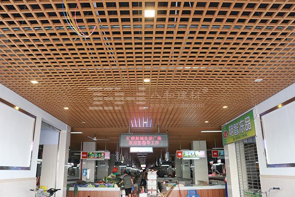 東莞匯聯(lián)新城生活廣場(chǎng)-八和建材