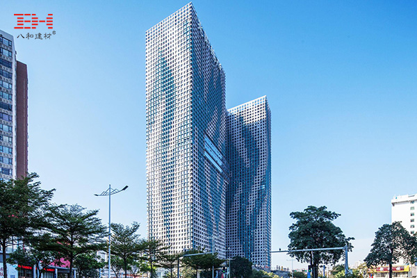 方孔鋁單板做成的二維碼立面，佛山兆陽O3大廈的創(chuàng)意外表